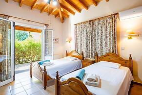 Villa Sea Pines in Nea Dimmata