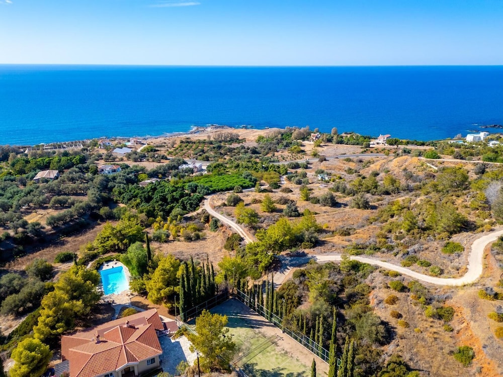 Villa Sea Pines in Nea Dimmata