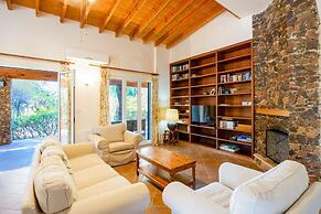 Villa Sea Pines in Nea Dimmata