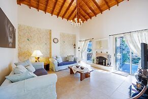 Villa Lone in Argaka