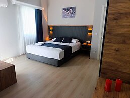 GOLDEN DAISY HOTEL SİDE