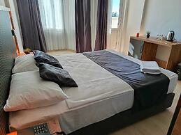 GOLDEN DAISY HOTEL SİDE
