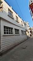 New Sandhya Guest House