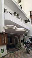New Sandhya Guest House