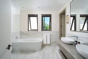 Sea Grove House 5 Bedroom Villa