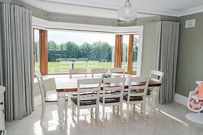 Woodlawn Retreat