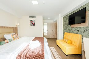 Hotel Somi Inn