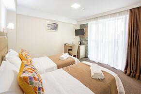 Hotel Somi Inn