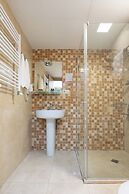 Hotel Somi Inn