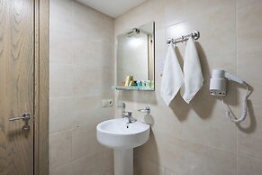 Hotel Somi Inn