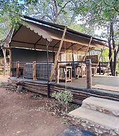 Khanya Conservation Camp