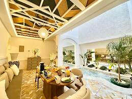 Beautiful Arab House With Swimming Pool