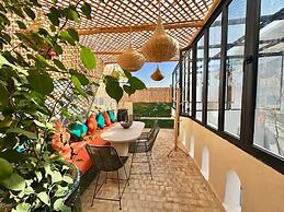 Beautiful Arab House With Swimming Pool