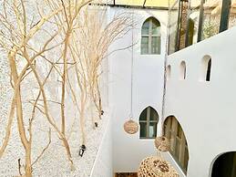 Beautiful Arab House With Swimming Pool