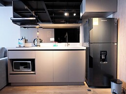 Tribeca 94 by Jalo
