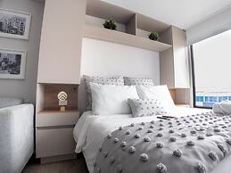 Tribeca 94 by Jalo