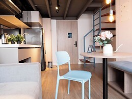 Tribeca 94 by Jalo