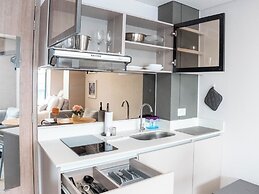Tribeca 94 by Jalo