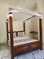 Manyatta Azure Boutique Hotel