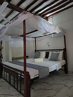 Manyatta Azure Boutique Hotel