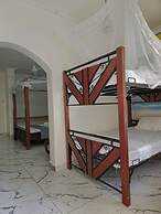 Manyatta Azure Boutique Hotel