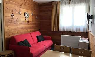 Studio for 4 People