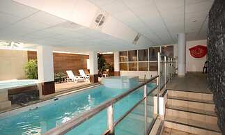 Studio for 4 People