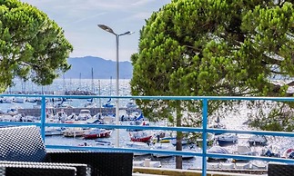 Apartment in Cannes With Stunning Sea View