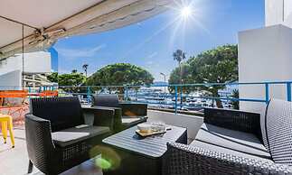 Apartment in Cannes With Stunning Sea View