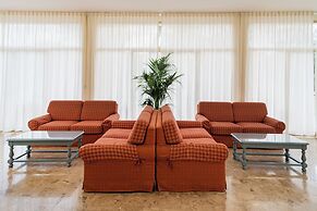 Hotel Happy