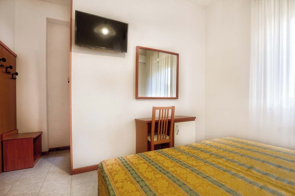 Hotel Happy