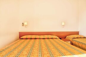 Hotel Happy