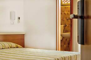 Hotel Happy