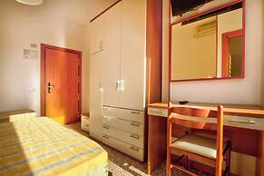 Hotel Happy