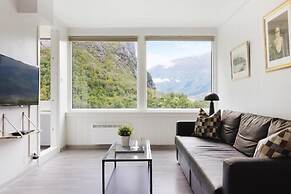 Trolltunga Aparthotel