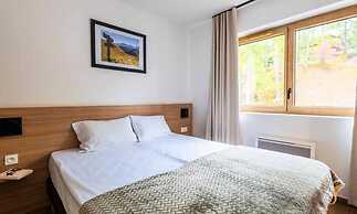 Apartment in Vars Near Foret Blanche Slopes