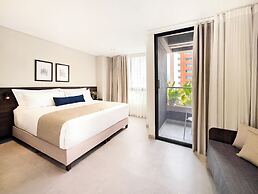 Laureles Selection Suites