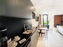 Laureles Selection Suites
