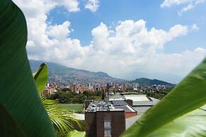 Laureles Selection Suites
