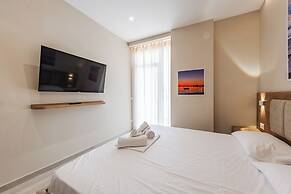 Adriatic Seaview Suites by PS