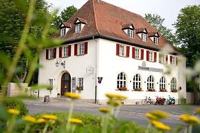 Volkspark Hotel