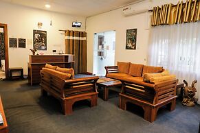 Cozy Nest Kandy Villa
