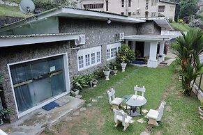 Cozy Nest Kandy Villa