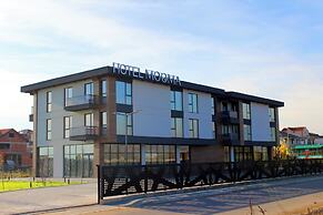 Hotel Mooma