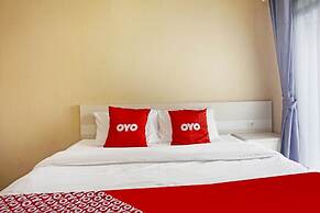 OYO 94925 Jp Apartment