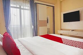 OYO 94925 Jp Apartment