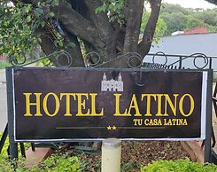 Hotel Latino