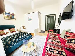 Caserina Lux Roma