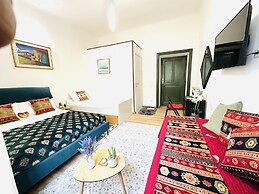 Caserina Lux Roma