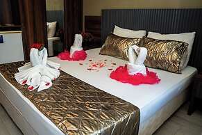 Altuncu Premium Termal Hotel